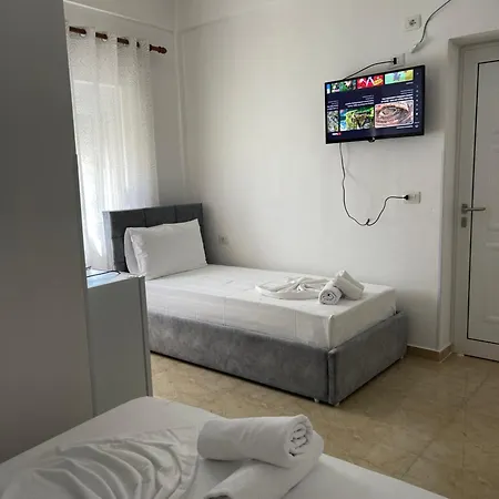 Kristeo's 招待所 Vlorë