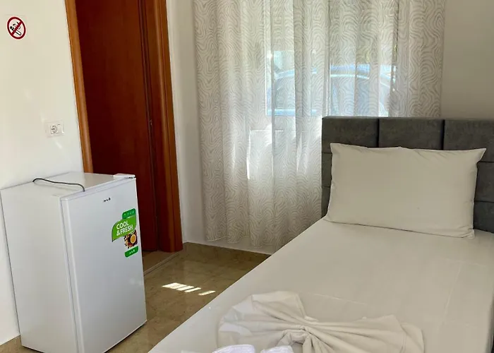 Kristeo's Konukevi Avlonya
